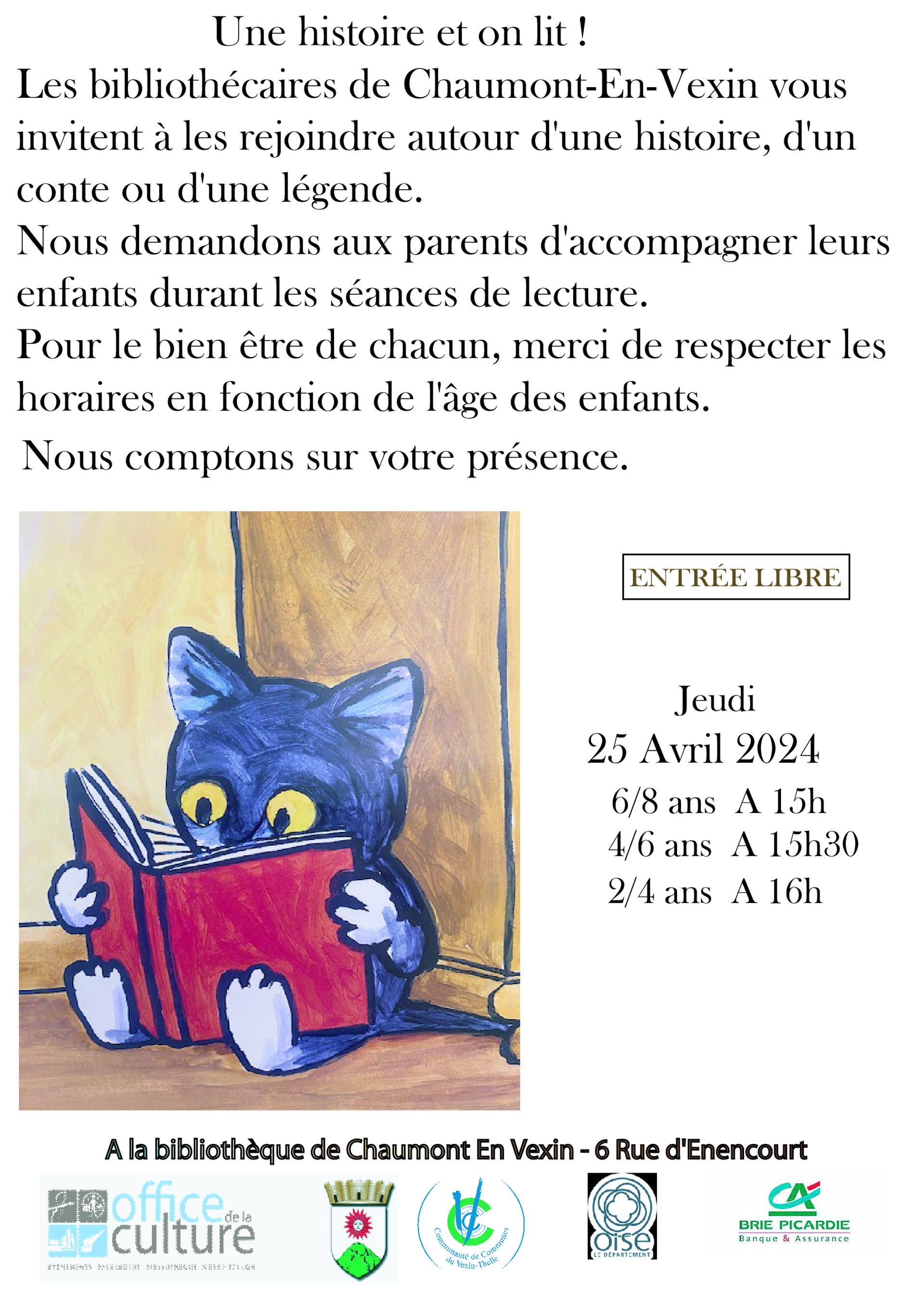 Un chat qui lit